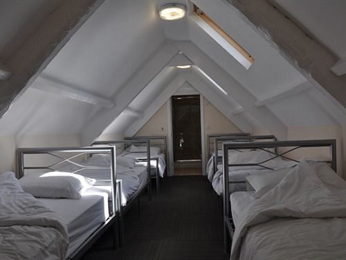 Tomlinson'S Cafe & Bunkhouse - Hostel ロスベリー エクステリア 写真